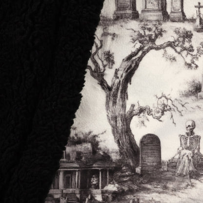 Toile of Shadows Blanket