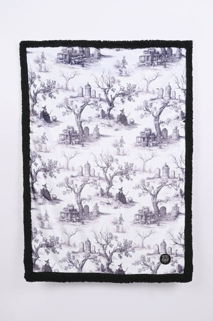 Toile of Shadows Blanket