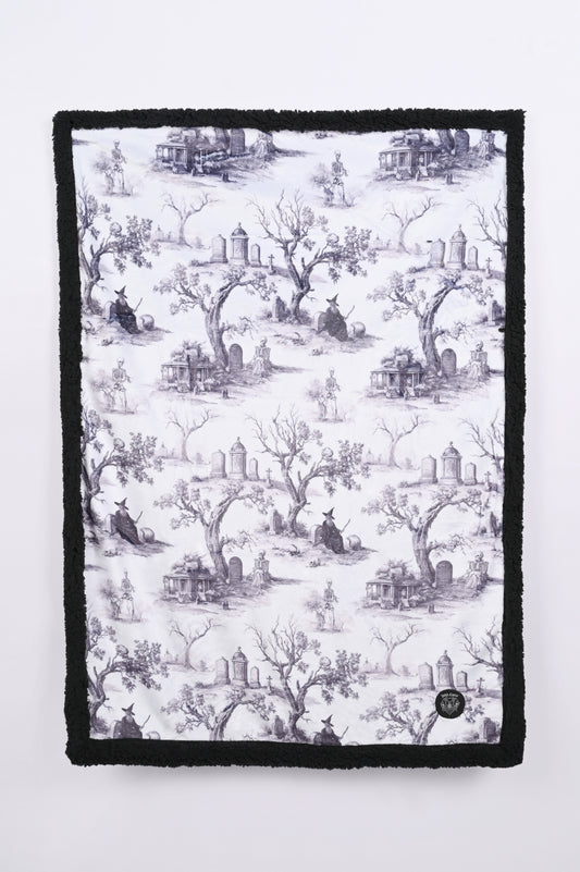 Toile of Shadows Blanket