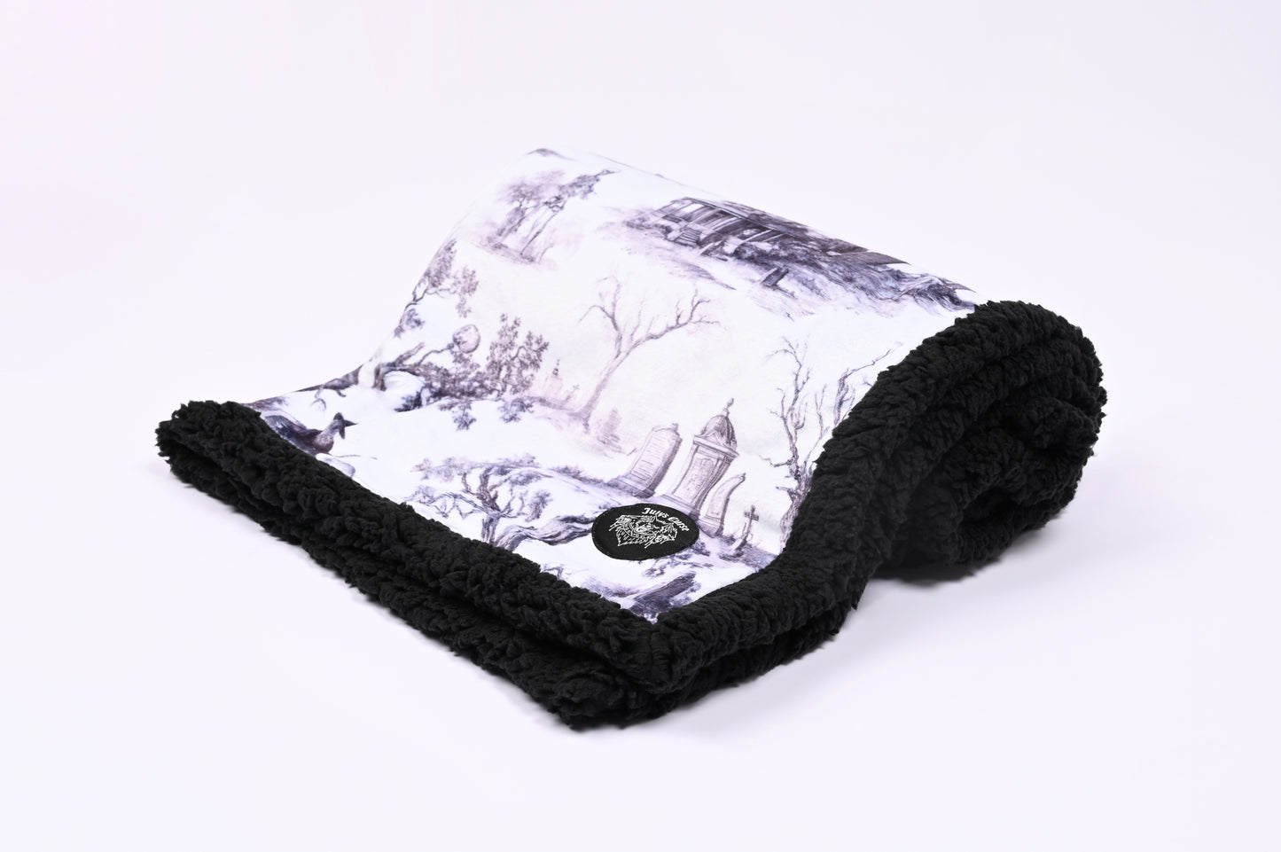 Toile of Shadows Blanket